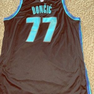 NBA Dallas maverick luka Doncic Nike Jersey